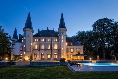 Cuisery Wohnung | Villa Elise open for 15 guests beautiful