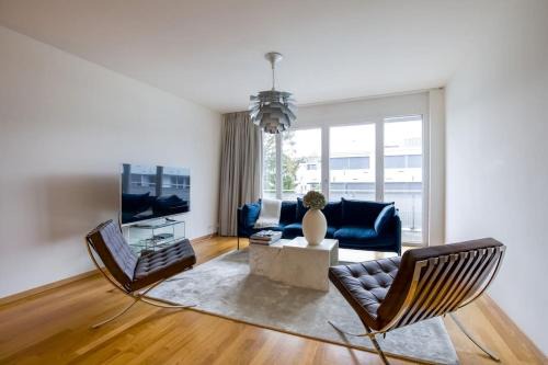 Les Genets Wohnung | Modern 3BD apart with terrace