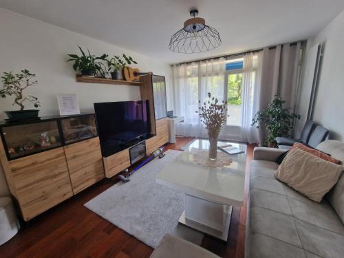 Savigny-sur-Orge Wohnung | Appartement équipé, calme et lumineux avec Parking inclus