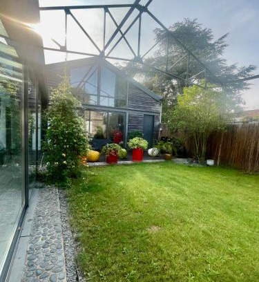 Melun Haus | Loft avec Piscine Intérieure et Jardin