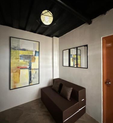 Tanay Haus | Mountain View Cabin 2