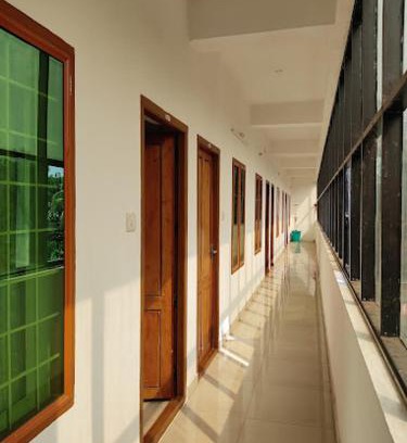 Thrissur Kabine | Kandengath Residency and Lodge