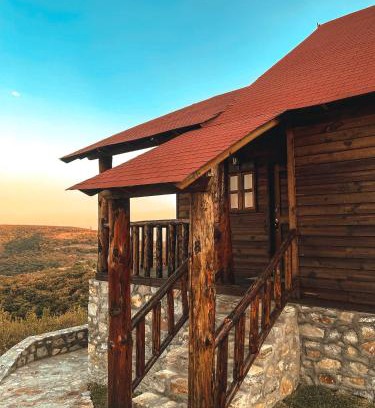 Penjamo Haus | Cabañas y Venados Omega Ranch