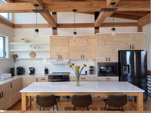 Fire Island Pines Villa | The Secluded Pines Steps to Beach Pool Views