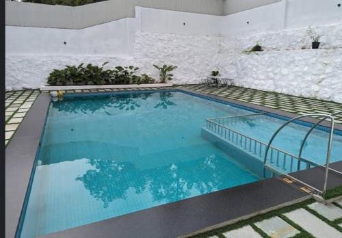 Kottayam Haus | Swimming Pool Naalkett Tharavad Bungalow with nice Ambience