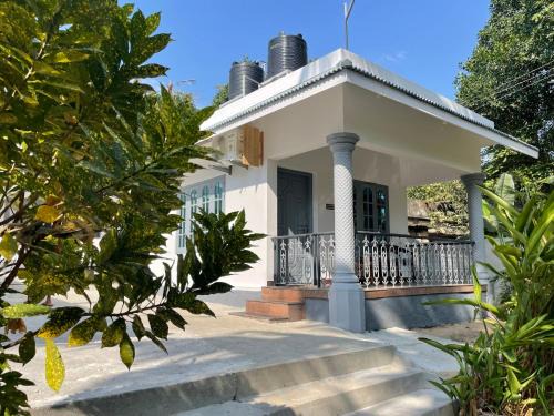 Varkala Haus | Boho Art Cottages