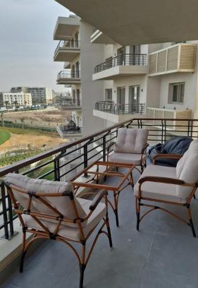 Al-Khalifa Wohnung | Uptown cairo golf View