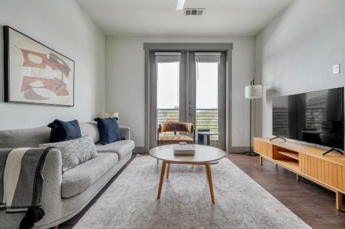 Govalle Wohnung | East Austin 1br w gym pool access to airport ATX-218