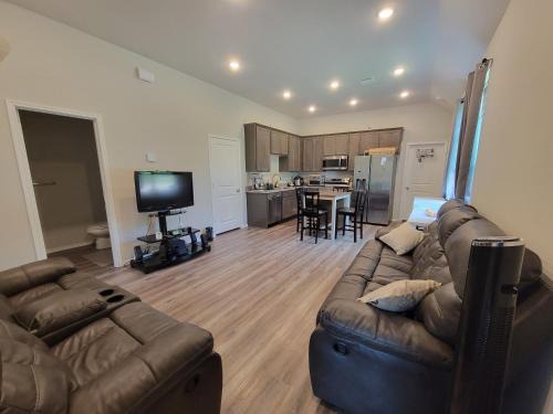Willis Haus | 2023 newly built spare bedrooms