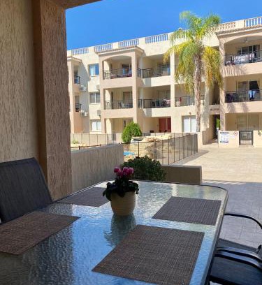 Old Town Wohnung | Royal Seacrest apartment with garden G5