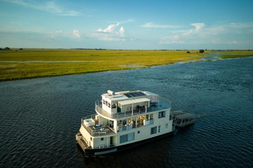 Chobe Bootsverleih | Chobe Princess by Mantis
