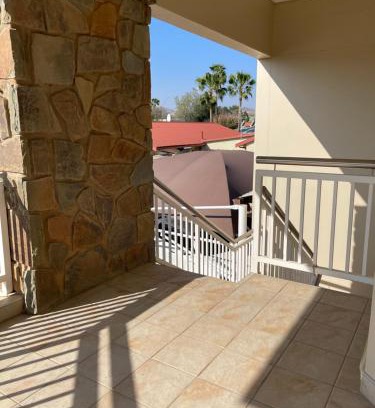 Windhoek Haus | Guest Apartment with pool